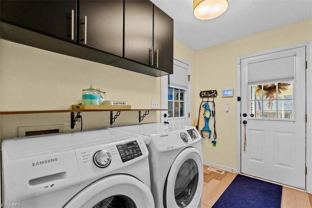 109 Stafford Oak Drive, Jamestown, NC 27282