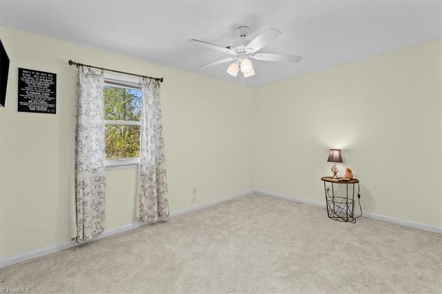 109 Stafford Oak Drive, Jamestown, NC 27282