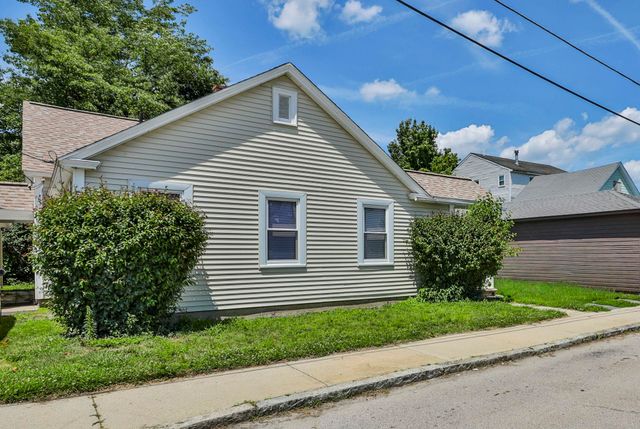 1 Oak Street, Nashua, NH 03060