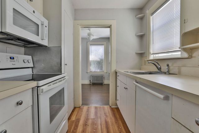 1 Oak Street, Nashua, NH 03060