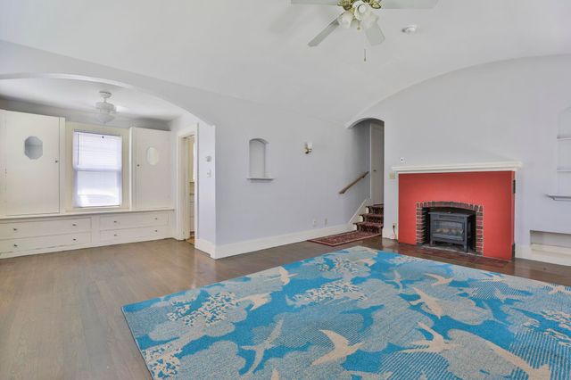 1 Oak Street, Nashua, NH 03060
