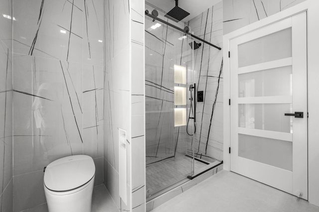 7686 La Corniche Circle, Boca Raton, FL 33433