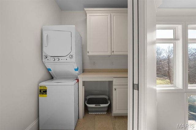 16 Outer Ladue Drive, Frontenac, MO 63131