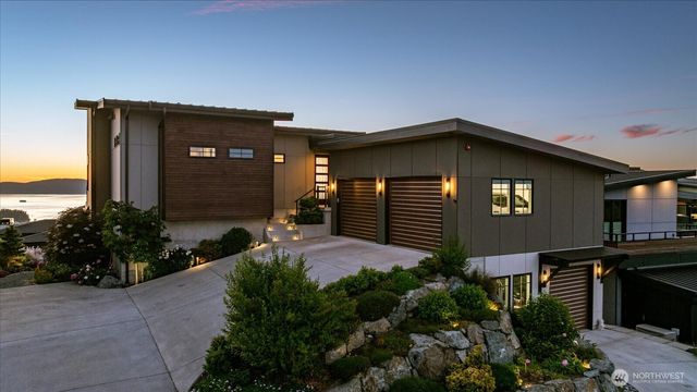 3945 Rock Ridge Parkway, Anacortes, WA 98221
