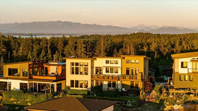 3945 Rock Ridge Parkway, Anacortes, WA 98221