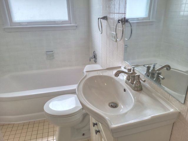 1808 13th Street, Winthrop Harbor, IL 60096