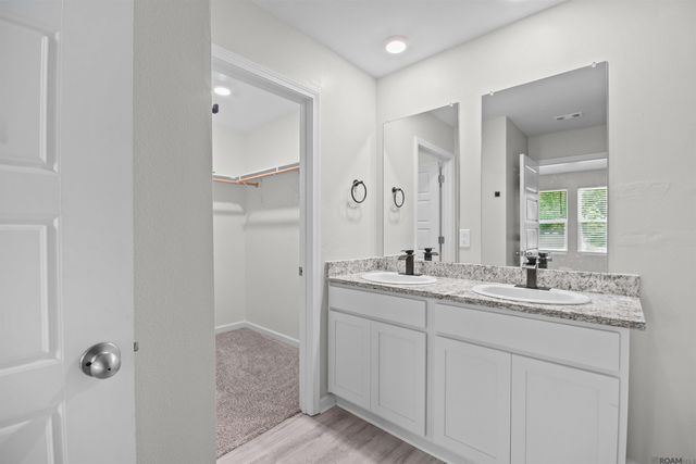 12937 Bay Leaf Dr, Denham Springs, LA 70706