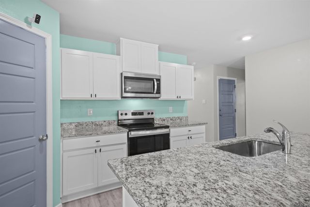 12937 Bay Leaf Dr, Denham Springs, LA 70706