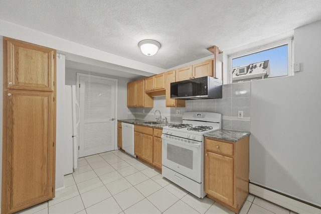 1 Salem Street B2, Wakefield, MA 01880