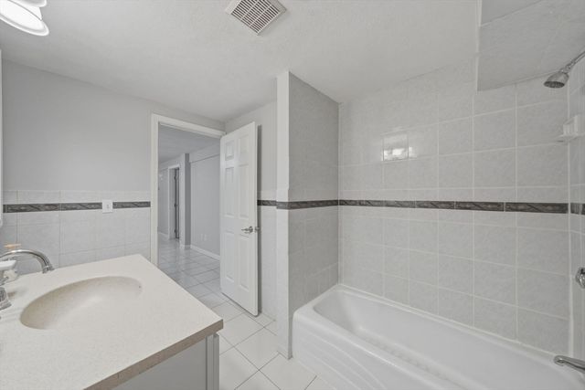 1 Salem Street B2, Wakefield, MA 01880