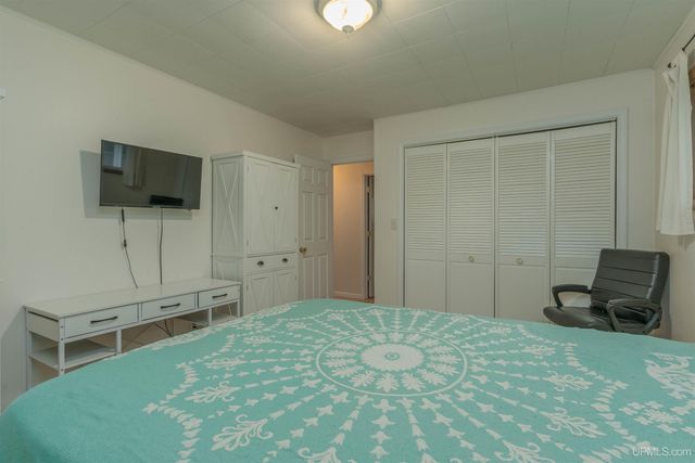 106 3rd Street, Alpha, MI 49902