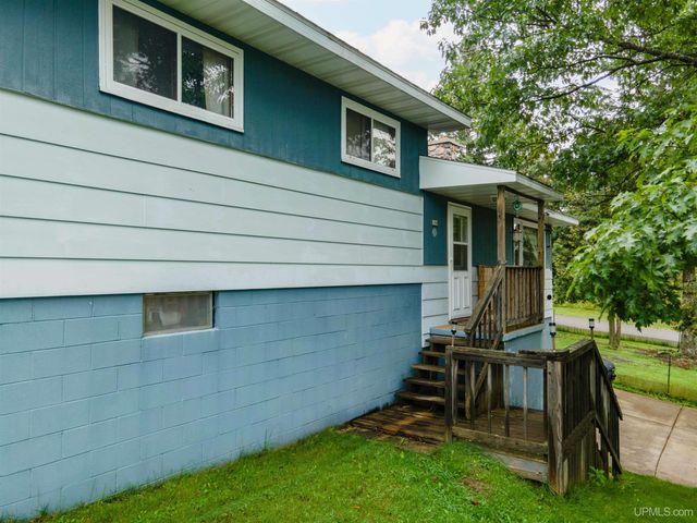 106 3rd Street, Alpha, MI 49902