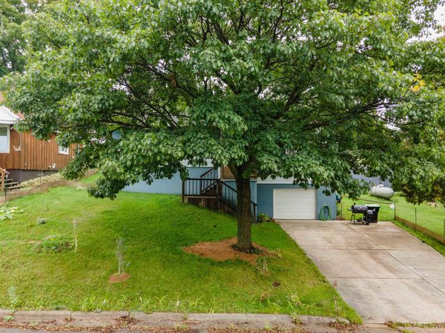 106 3rd Street, Alpha, MI 49902