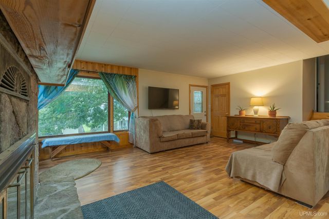 106 3rd Street, Alpha, MI 49902