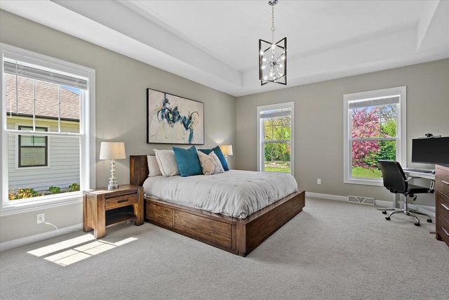 N82W5028 Tern TERRACE, Cedarburg, WI 53012