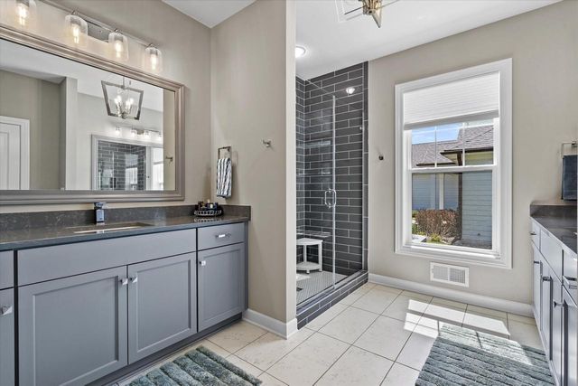 N82W5028 Tern TERRACE, Cedarburg, WI 53012