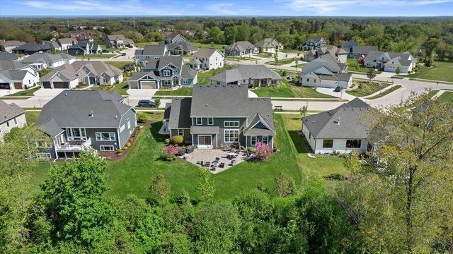 N82W5028 Tern TERRACE, Cedarburg, WI 53012
