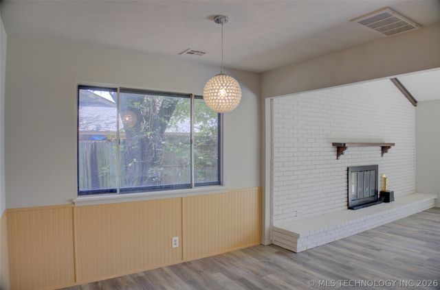 539 Meadowood Drive, Broken Arrow, OK 74011