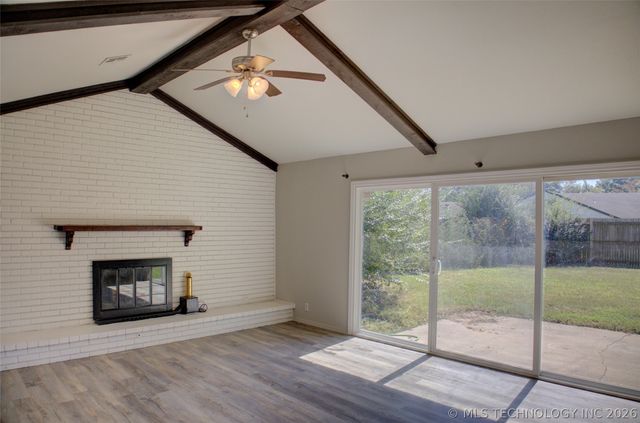 539 Meadowood Drive, Broken Arrow, OK 74011