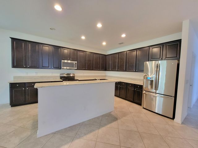 183 Rudder Cay Way, Jupiter, FL 33458