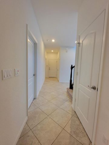 183 Rudder Cay Way, Jupiter, FL 33458