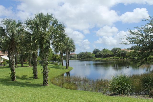 183 Rudder Cay Way, Jupiter, FL 33458