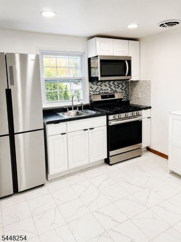640 Florida Grove Rd, Perth Amboy City, NJ 08861