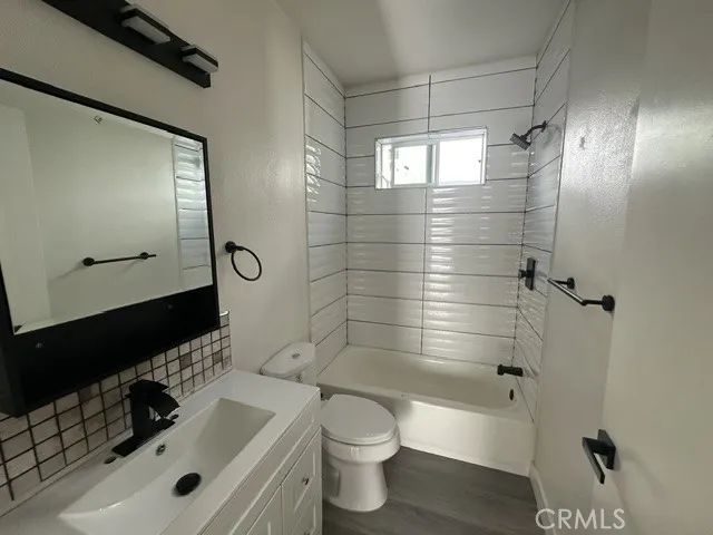 115 W 86th, Los Angeles, CA 90003