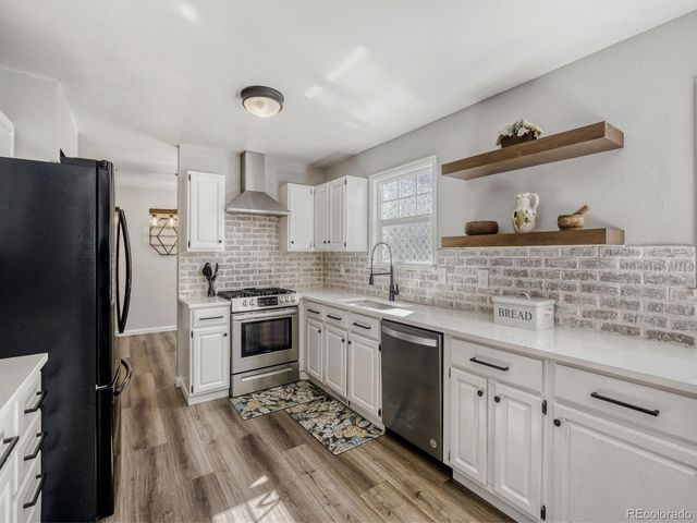 717 Elliott Street, Longmont, CO 80504