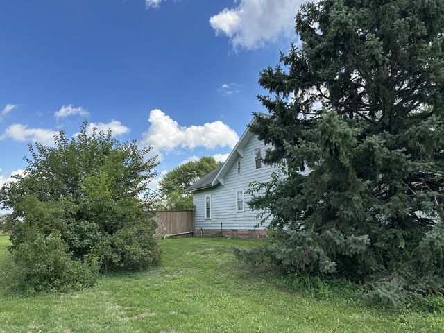 29145 Dixie Highway, Beecher, IL 60401