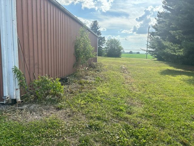 29145 Dixie Highway, Beecher, IL 60401