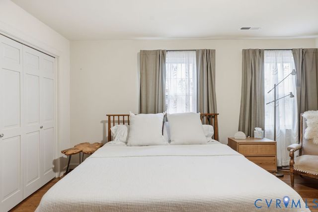 405 Canterbury St, Hopewell, VA 23860