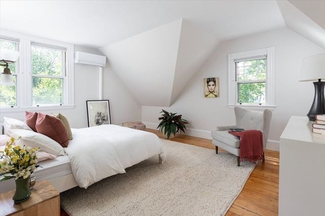 22 Regent St., Newton, MA 02465