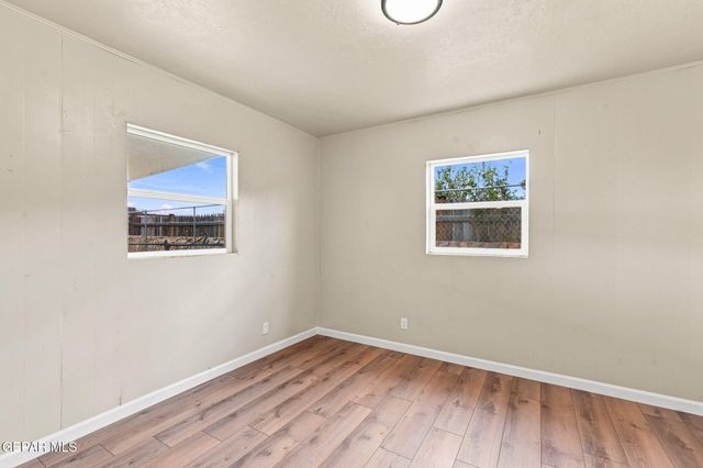 8936 Mount Delano Drive, El Paso, TX 79904