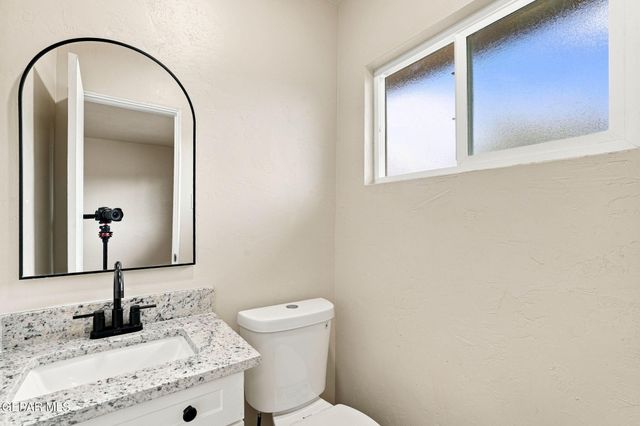 8936 Mount Delano Drive, El Paso, TX 79904