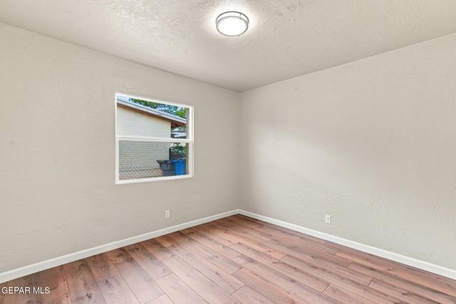 8936 Mount Delano Drive, El Paso, TX 79904