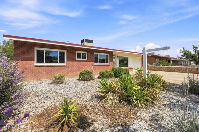 8936 Mount Delano Drive, El Paso, TX 79904