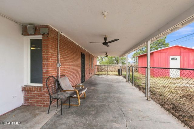 8936 Mount Delano Drive, El Paso, TX 79904