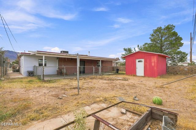 8936 Mount Delano Drive, El Paso, TX 79904