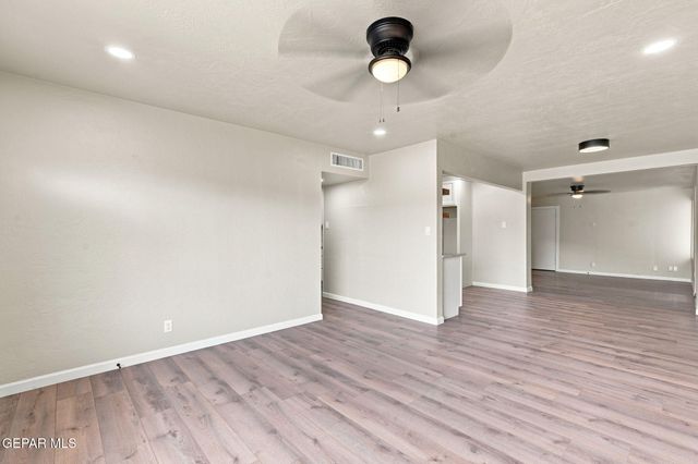 8936 Mount Delano Drive, El Paso, TX 79904