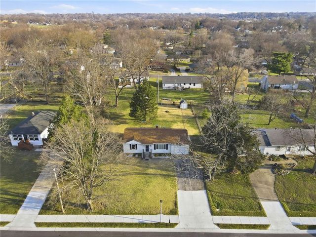 9000 W 49TH Street, Merriam, KS 66203