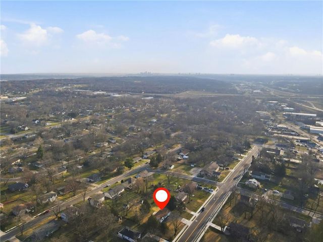 9000 W 49TH Street, Merriam, KS 66203