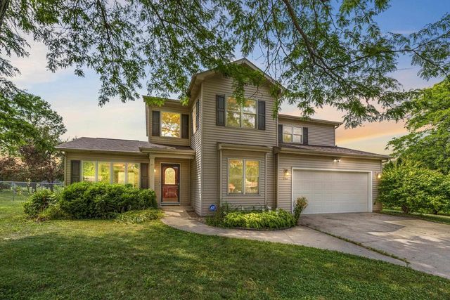 1325 S WESTHAVEN DRIVE, Oshkosh, WI 54904