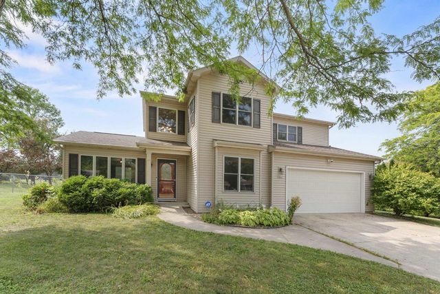 1325 S WESTHAVEN DRIVE, Oshkosh, WI 54904