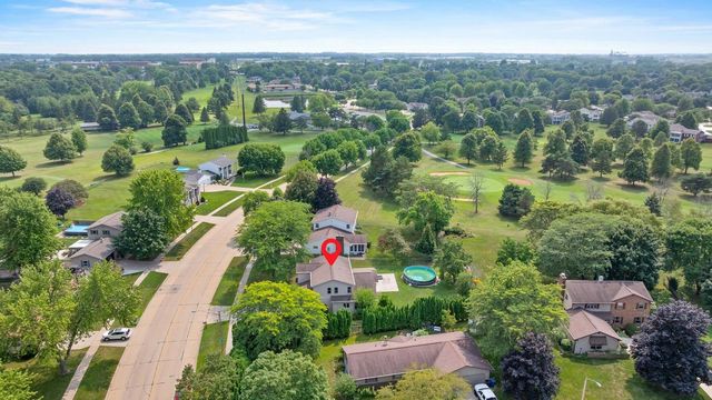 1325 S WESTHAVEN DRIVE, Oshkosh, WI 54904