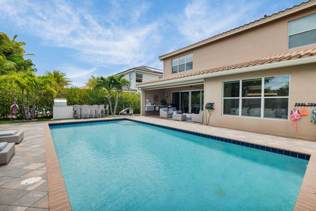 9712 Celtic Sea Lane, Delray Beach, FL 33446