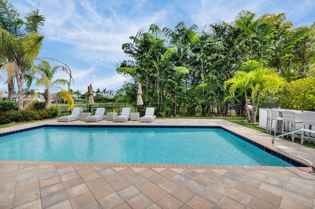 9712 Celtic Sea Lane, Delray Beach, FL 33446