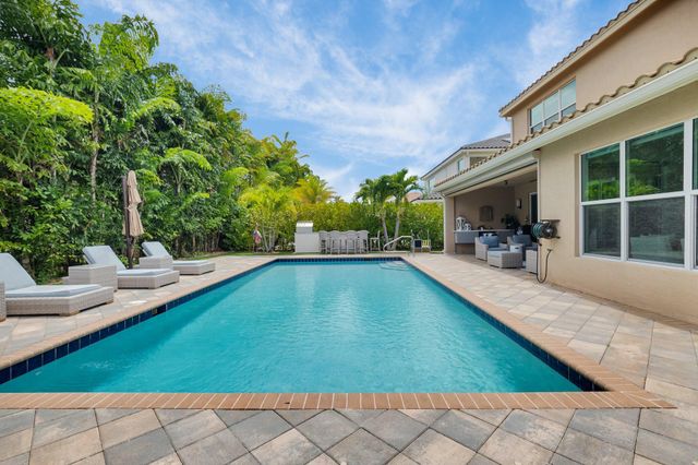 9712 Celtic Sea Lane, Delray Beach, FL 33446