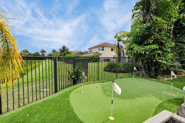 9712 Celtic Sea Lane, Delray Beach, FL 33446