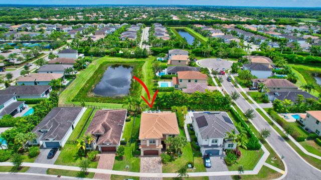 9712 Celtic Sea Lane, Delray Beach, FL 33446